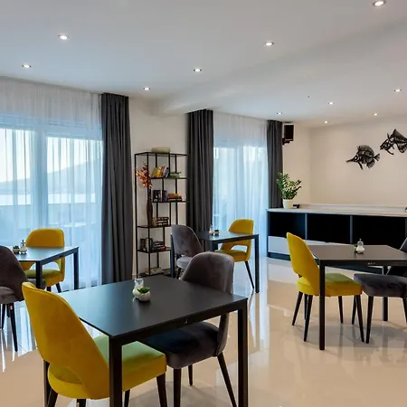 Fortis Bed and breakfast