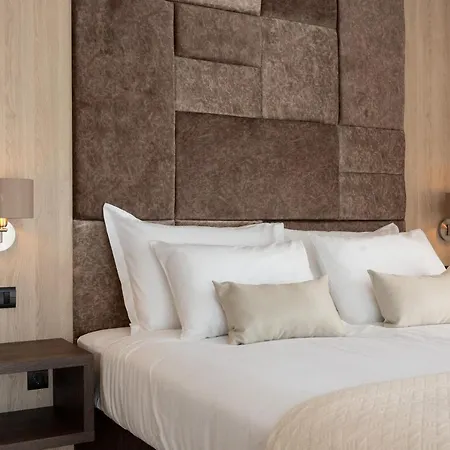 Couette-café Fortis Trogir