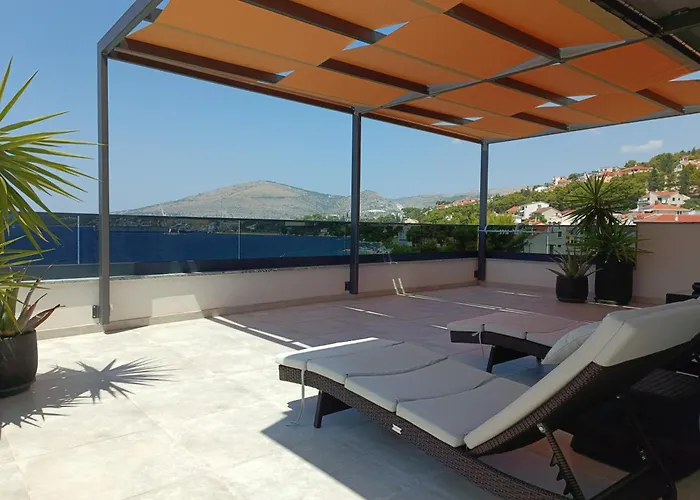 Fortis Bed & Breakfast 4*